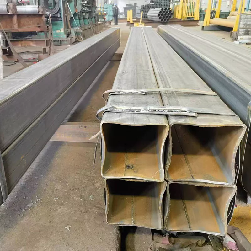 Tabung Persegi Panjang Hitam Kaliber Besar